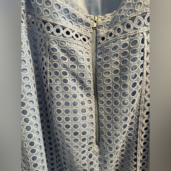 Bardot Midi V-neck Dress - Picture 6 of 6